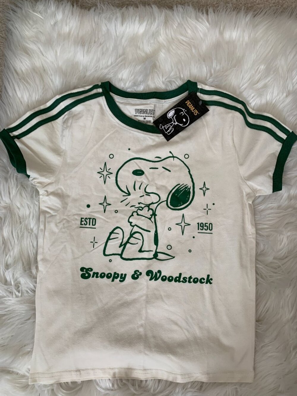 PEANUTS Snoopy & Woodstock Short Sleeve Tee in Cream/Green Sz MEDIUM